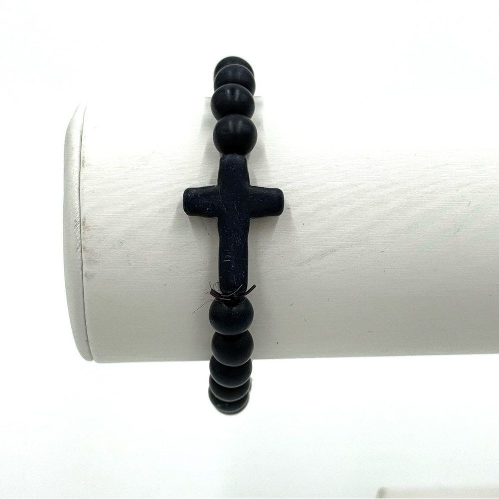 Men’s Black Onyx Beaded Cross Stretch Bracelet